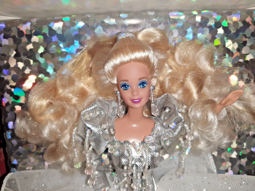 Barbie happy holidays 1992 - holidays,